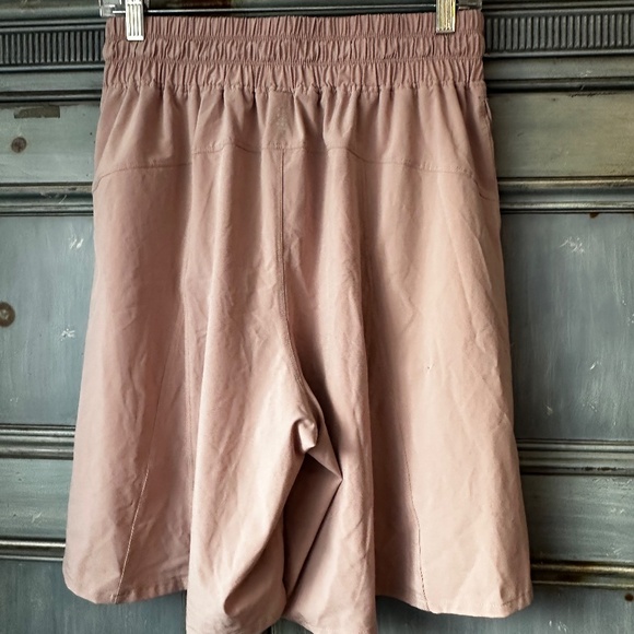 FP Movement Free People Bring Your Game Long High Waist Active Shorts Mauve Sz S - Picture 5 of 7